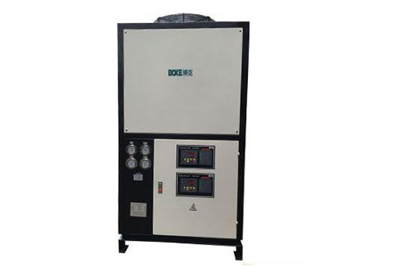 怎么測算工業(yè)冷水機的制冷情況？
